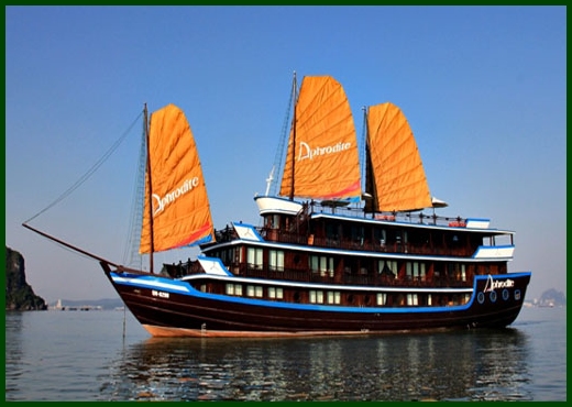 Halong Bay tour - Aphrodite junk cruise